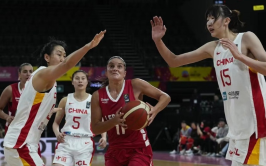 女篮亚洲杯：韩旭17+10李梦12分 中国女篮89-44狂胜黎巴嫩